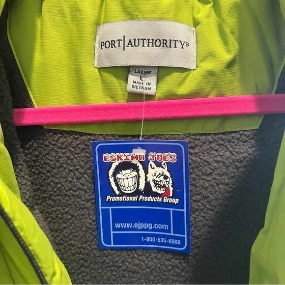 Port Authority NWT Ladies Nootka Jacket. Size Large - Picture 4 of 9